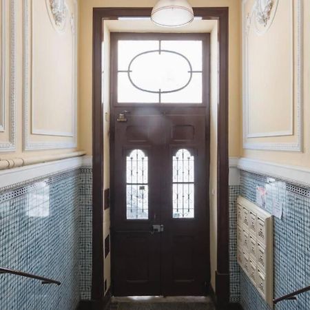 Sunny Terrace Apt, Close To Downtown! 2 Bedroom Flat Lisboa Екстериор снимка