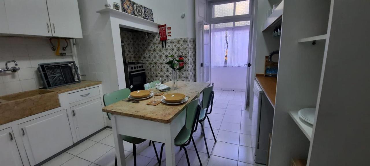 Sunny Terrace Apt, Close To Downtown! 2 Bedroom Flat Lisboa Екстериор снимка