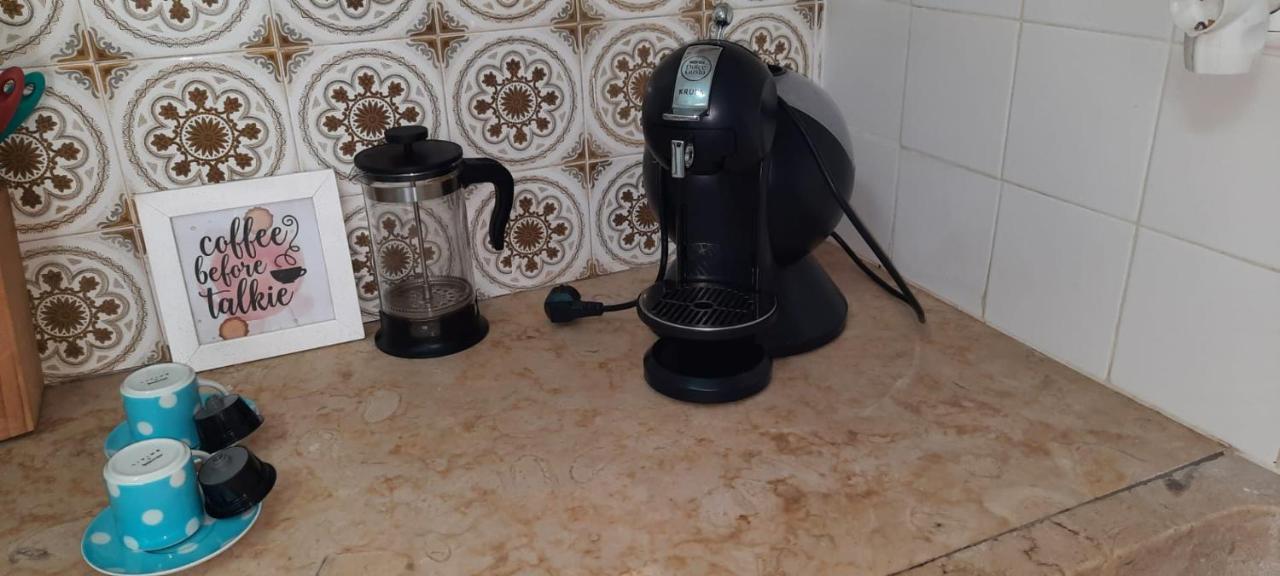 Sunny Terrace Apt, Close To Downtown! 2 Bedroom Flat Lisboa Екстериор снимка