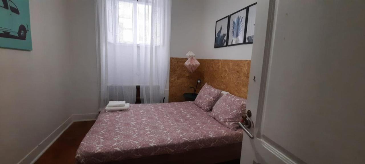 Sunny Terrace Apt, Close To Downtown! 2 Bedroom Flat Lisboa Екстериор снимка